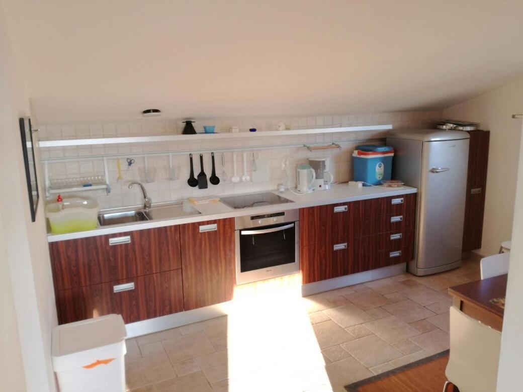 Nice, Cosy Studio Apartment With Shared Outdoor Pool Banjole Exterior foto